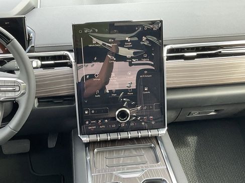 New 2025 GMC Sierra EV Denali image 23