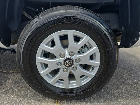 Used 2025 Toyota Tacoma SR RWD image 31