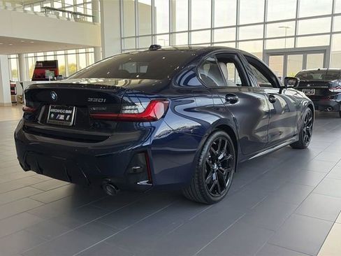 New 2026 BMW 330i Sedan w/ M Sport Package image 4