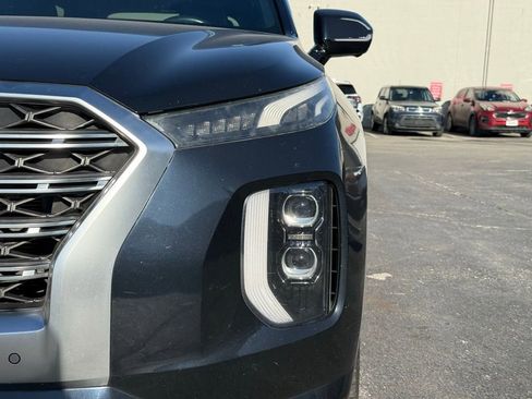 Used 2020 Hyundai Palisade Limited w/ Winter Weather Package image 4