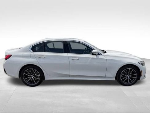 Used 2019 BMW 330i xDrive Sedan w/ Convenience Package AWD/4WD image 8