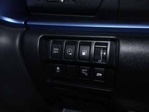 Used 2019 Subaru Crosstrek Hybrid w/ Moonroof Package w/Navigation image 25