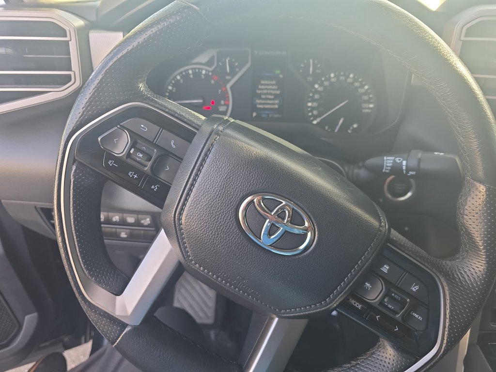 Used 2023 Toyota Tundra Limited AWD/4WD image 13