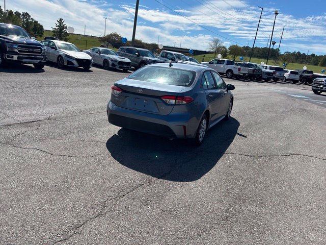 Used 2025 Toyota Corolla LE FWD image 36