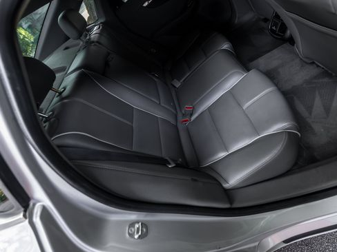Used 2018 Chevrolet Impala Premier FWD image 15