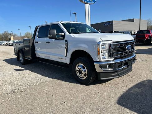 New 2026 Ford F350 XL w/ XL Chrome Package image 2
