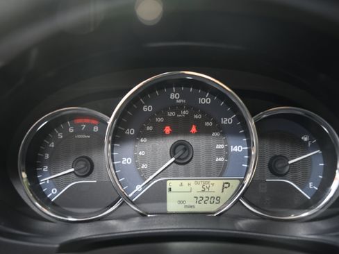 Used 2014 Toyota Corolla LE image 13