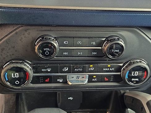 Used 2023 Ford Bronco Outer Banks AWD/4WD image 16