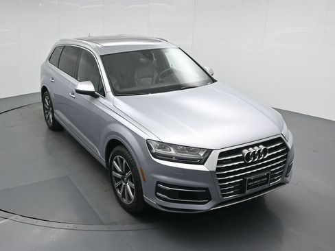 Used 2017 Audi Q7 3.0T Premium Plus w/ Premium Plus Package AWD/4WD image 42