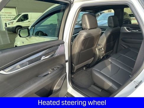 Used 2022 Cadillac XT5 Premium Luxury image 33