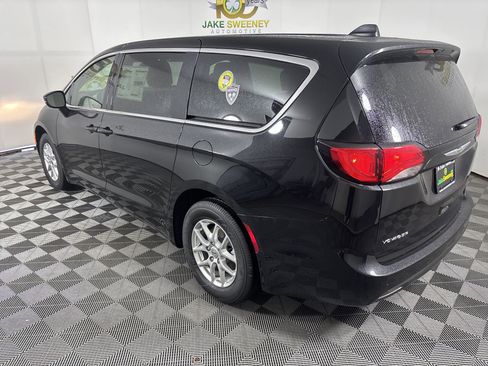 New 2025 Chrysler Voyager LX image 6