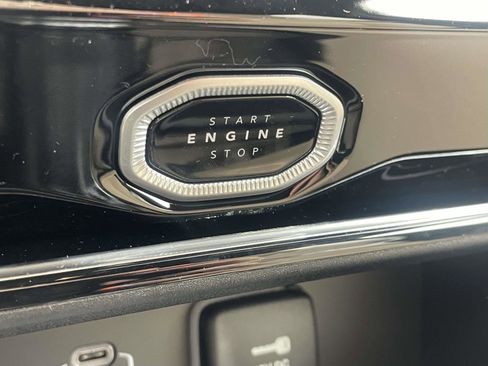 New 2026 Jeep Grand Cherokee L Limited RWD image 13