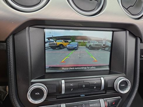 Used 2022 Ford Mustang GT Premium w/ Equipment Group 401A RWD image 16