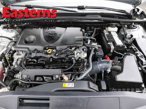 Used 2023 Toyota Camry XSE FWD image 7