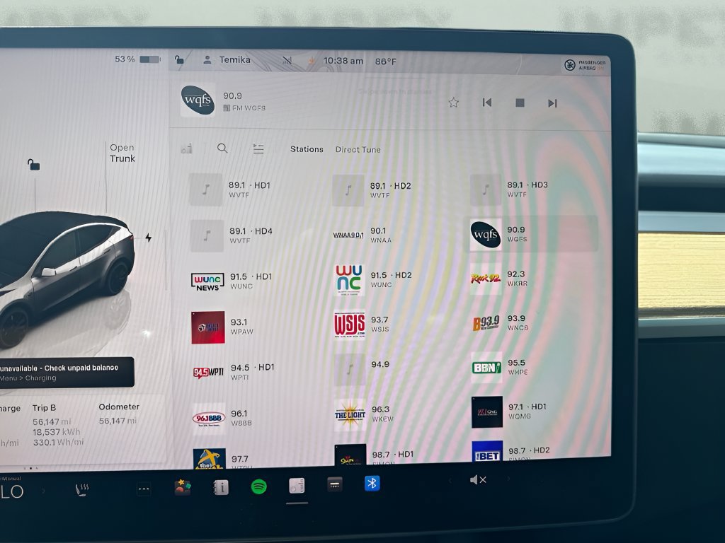 Used 2022 Tesla Model Y Performance AWD/4WD image 9