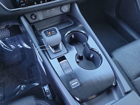 New 2026 Nissan Rogue SV FWD image 14