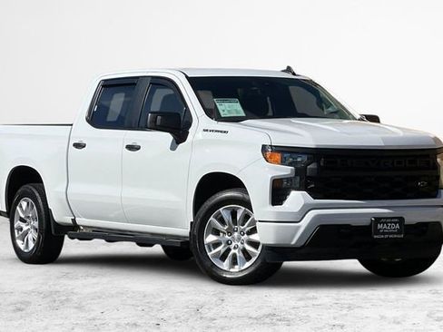Used 2024 Chevrolet Silverado 1500 Custom w/ LPO, Dark Essentials Package RWD image 2