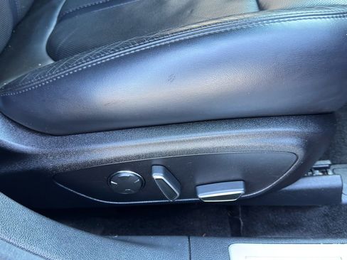 Used 2017 Lincoln MKZ Reserve w/ Climate Package image 33