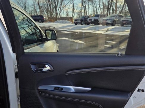 Used 2015 Dodge Journey Limited w/ Sun/Sound & Wheel Group image 11