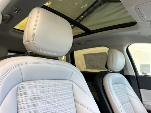 New 2026 Lincoln Nautilus Reserve w/ Jet Appearance Package AWD/4WD image 16