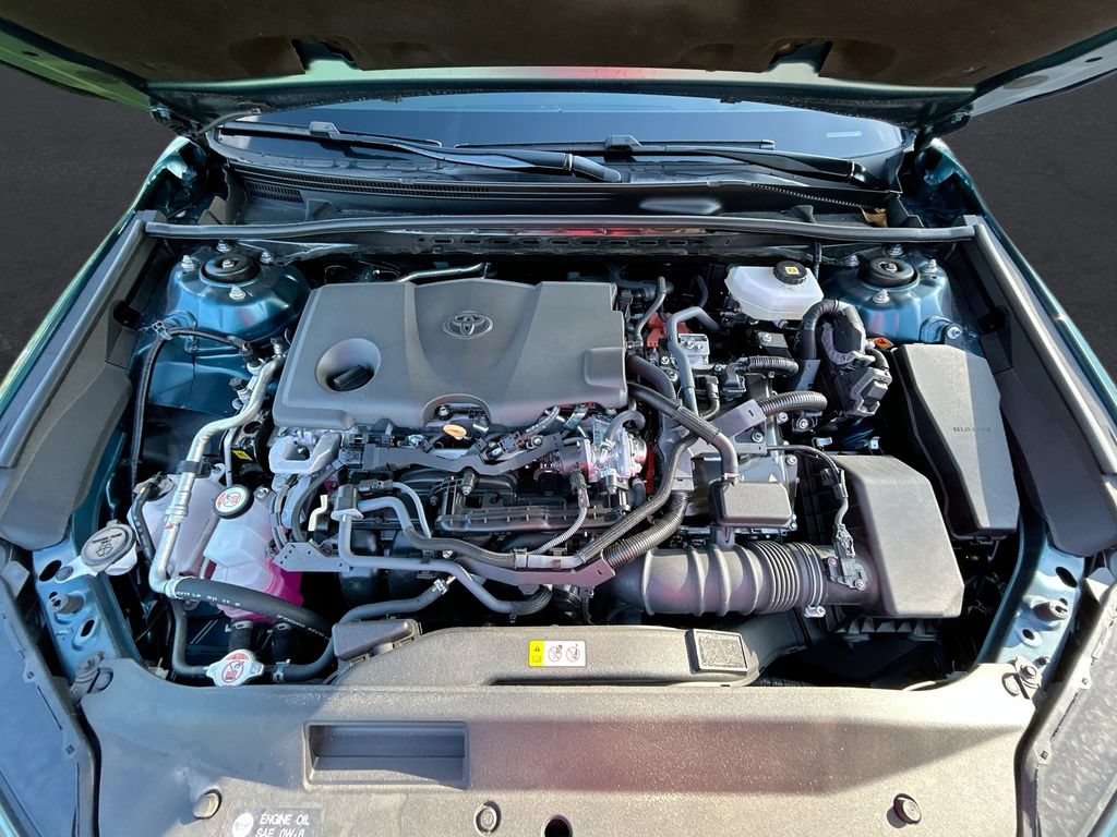Certified 2025 Toyota Camry SE FWD image 33