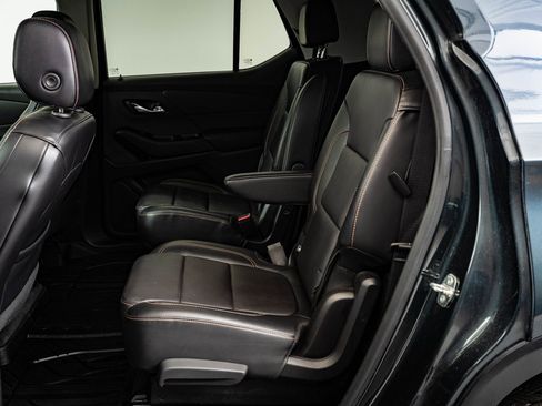 Used 2019 Chevrolet Traverse LT image 36