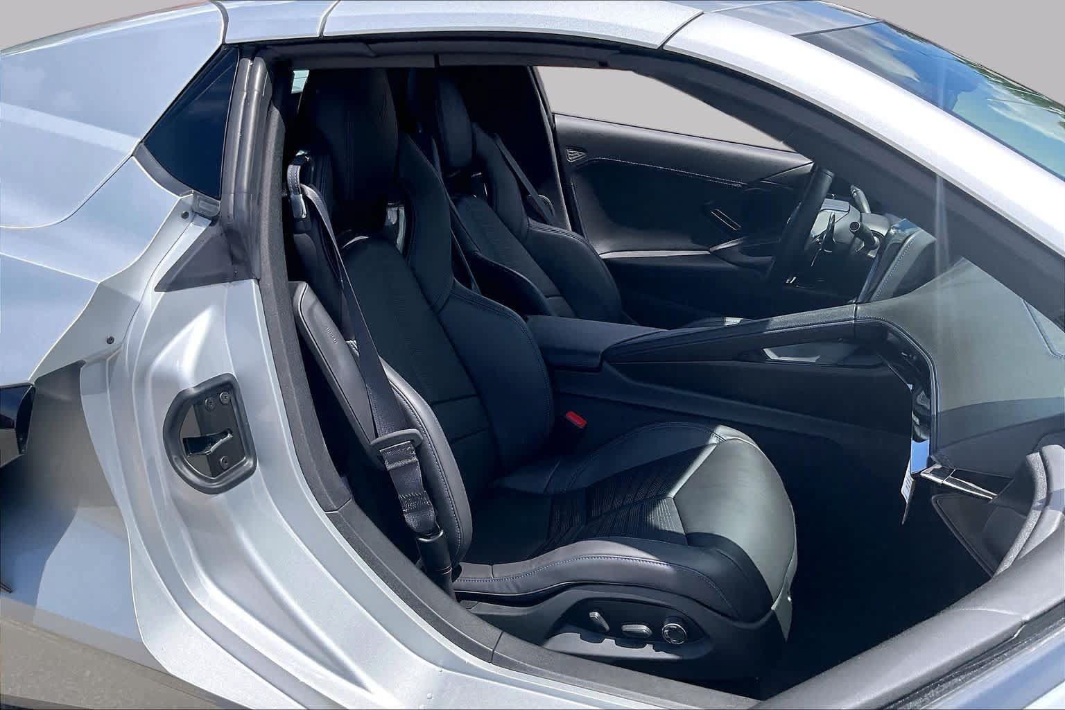Certified 2026 Chevrolet Corvette Stingray Preferred Conv RWD image 9