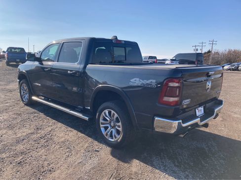 Used 2020 RAM 1500 Limited w/ Off Road Group image 5