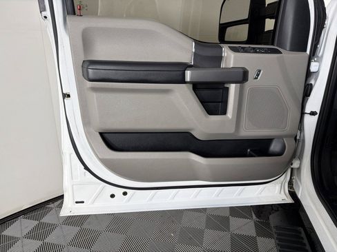 Used 2019 Ford F250 XLT AWD/4WD image 8