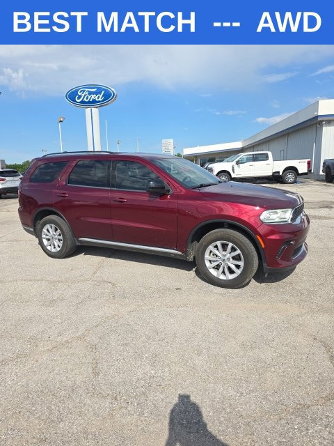 Used 2024 Dodge Durango SXT AWD/4WD image 2