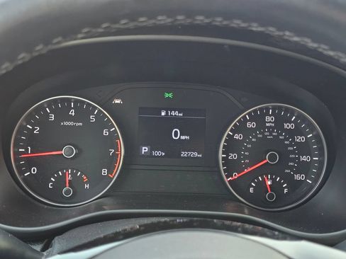 Used 2022 Kia Sportage EX AWD/4WD image 30