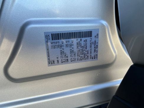 Used 2025 Nissan Rogue SV FWD image 31