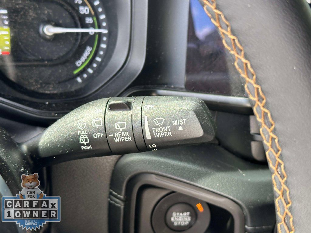 Used 2024 Jeep Wrangler Unlimited Sahara w/ Technology Group AWD/4WD image 24