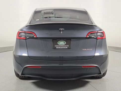 Used 2022 Tesla Model Y Performance image 6