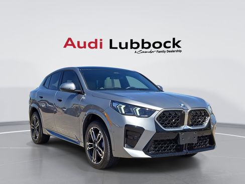 Used 2026 BMW X2 xDrive28i AWD/4WD image 1