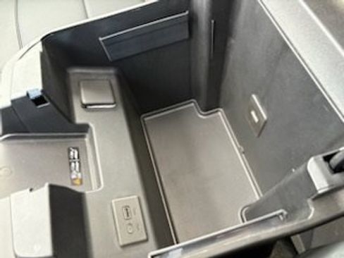 Used 2024 GMC Sierra 1500 Denali image 39