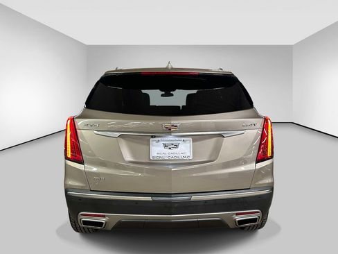 Used 2023 Cadillac XT5 Premium Luxury AWD/4WD image 3
