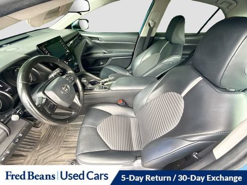Used 2024 Toyota Camry SE FWD image 21