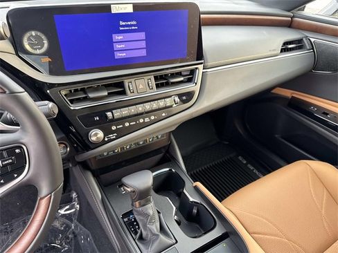 New 2025 Lexus ES 350 Ultra Luxury image 27