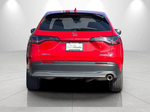 Used 2024 Honda HR-V Sport image 7