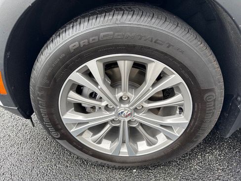 Used 2023 Buick Envision Preferred image 12