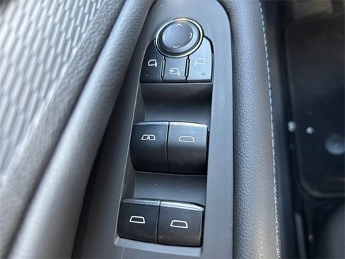 New 2025 Chevrolet Blazer EV RS image 18