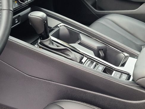 Used 2023 Honda Accord EX-L image 9