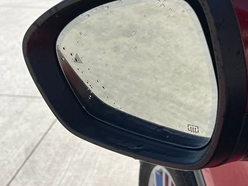 Used 2023 Alfa Romeo Stelvio Sprint image 10