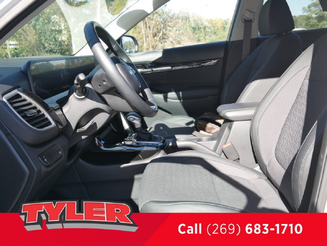 Used 2024 Kia Seltos X-Line AWD/4WD image 31