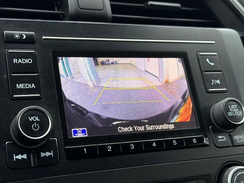 Used 2019 Honda Civic LX image 17