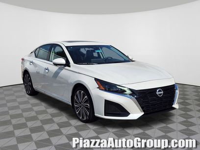 New 2025 Nissan Altima 2.5 SL