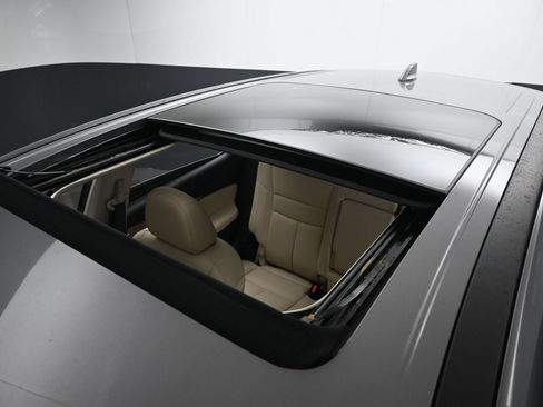Certified 2024 Nissan Murano SL FWD image 21