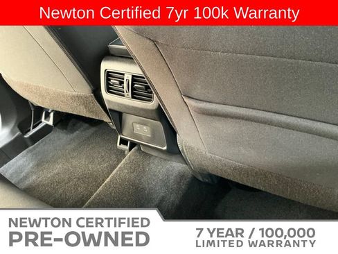 Used 2026 Nissan Rogue SV FWD image 15