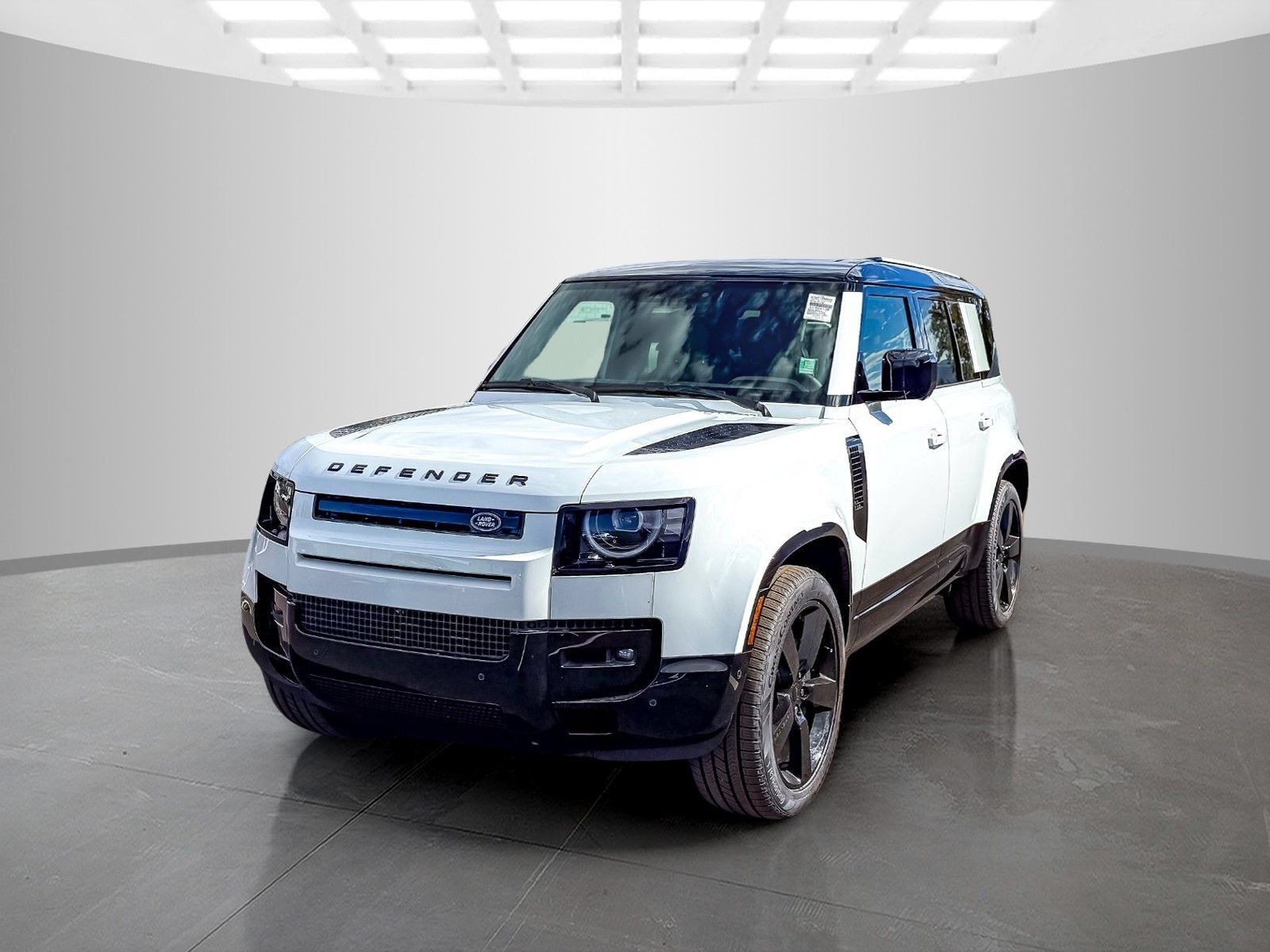 New 2026 Land Rover Defender 110 X-Dynamic SE AWD/4WD image 1